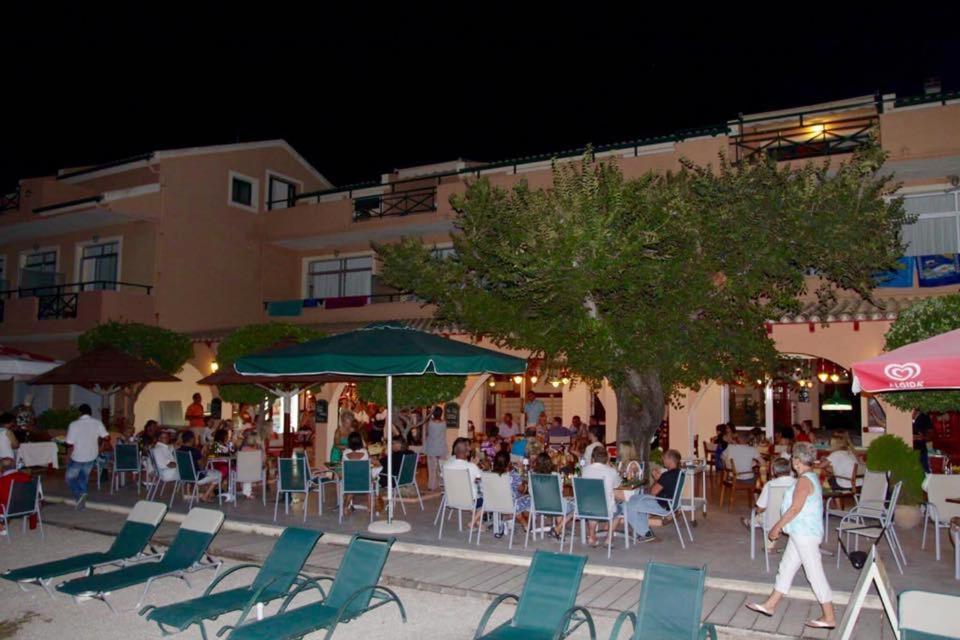 מסונגי Christina Hotel מראה חיצוני תמונה