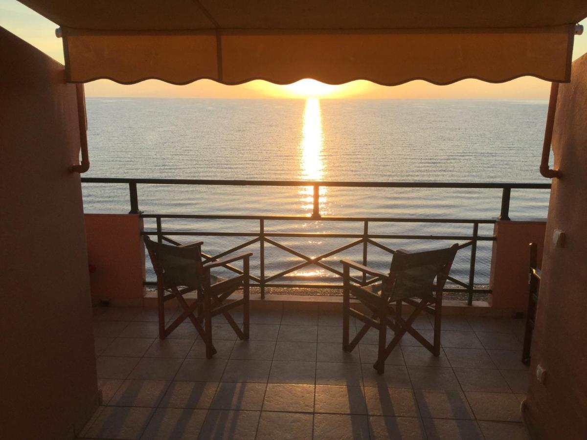 מסונגי Christina Hotel מראה חיצוני תמונה