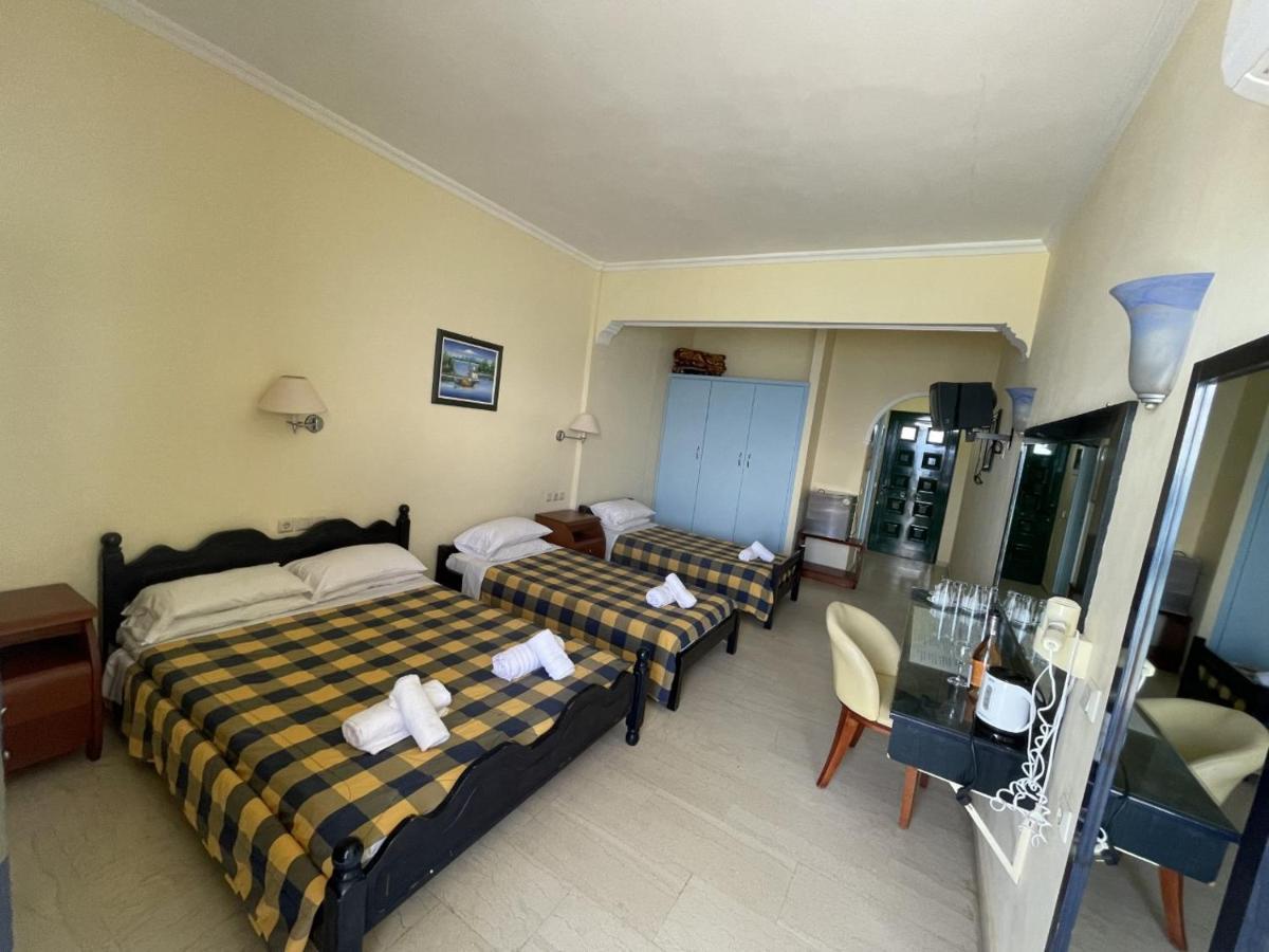מסונגי Christina Hotel מראה חיצוני תמונה